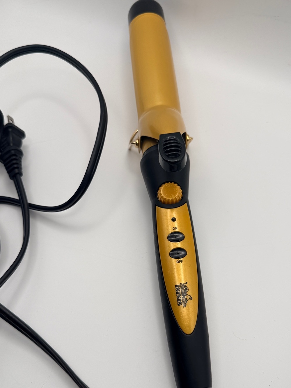 Isinis Salon Grade Curling Iron Gold & Black (1.25")